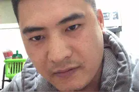 在家用微波炉自制烤羊腿😀  香味一绝视频封面