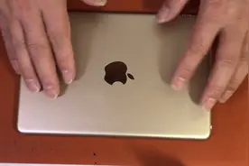 苹果ipad6不充电故障，它的尾插长成这样也坏啊，看看你能换上吗视频封面