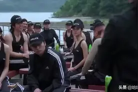 女孩因为编号被大家嘲笑，爆出家庭背景全场沉默！视频封面