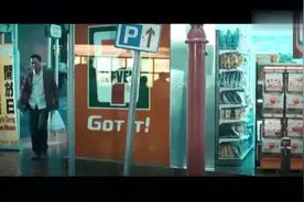 港片中一说上天台就有戏看哈。视频封面