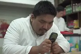 创意手机广告：麻烦下次在自己的国家点外卖好不我很忙的视频封面