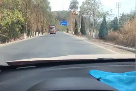 带客户去丰田4S店签按揭合同视频封面