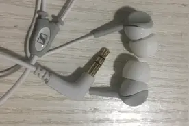 两百块的森海塞尔耳机，拆开包装就后悔，这个价位选啥好呢视频封面
