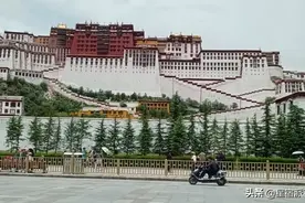 大美西藏，雄伟的布达拉宫图片