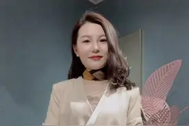 商务时尚套装你会搭配吗？色彩优雅  高品质材质款式时尚视频封面