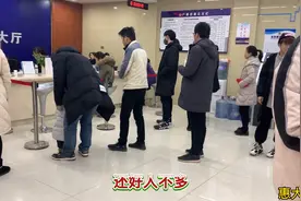 打工仔去办流动人口登记证名，工作人员服务态度太差了，没办好！