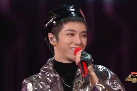 华晨宇《烟火里的尘埃》 视频封面