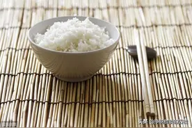 一碗米饭，从吃进嘴里到变成粪便排出，经过一个怎样的历程？图片