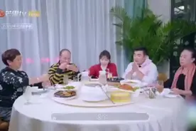 快来观看娱论场分享的视频视频封面