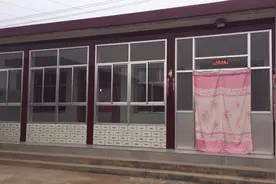 甘肃靖远房屋建筑风格，从外形看有点类似于北京四合院，院子紧凑视频封面