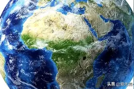 你看风景，风景也在看你；你吃饭，饭也在吃你……图片