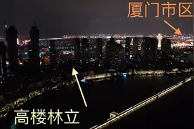 航拍夜色下的集美城区，看灯光亮度就知道以后是厦门中心了视频封面