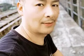 天都亮了啊，一夜都无眠图片