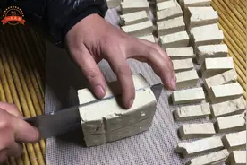 冻豆腐DIY，在家制作冻豆腐分解步骤视频封面