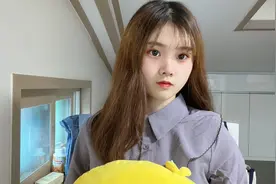 小羊在韩国留学2年半发现韩国人都是单眼皮，网友：那全智贤呢？视频封面