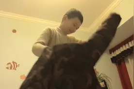 今天15号了明天拿通知书，我们刚刚在网上查了一下高兴的很哦！