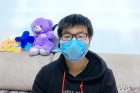 大家关注的进出上海 到底需要什么证件和流程呢 小飞哥来给你分享视频封面