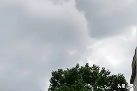 暴风雨来临之际图片