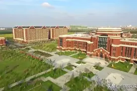 上海建桥学院是一所什么样的学校，快来了解下视频封面