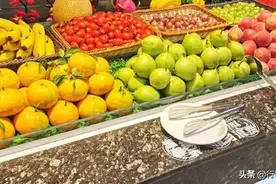 端午节一家人自助餐。图片