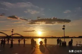 美丽的松花江图片
