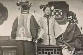 清末老照片，破身的雏妓，荡秋千的宫女，小妾在正妻面前面色如土图片