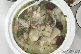 强烈安利！养颜美容补气健体竹荪大补汤~图片