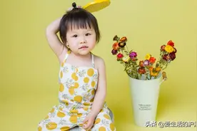 宝宝2岁拍的写真集，真希望你能永远这样无忧无虑，快乐成长！图片