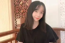 和女神聊天的时候，她说去洗澡了是什么意思，如何高情商回复她视频封面