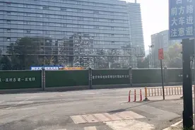 杭州蚂蚁金服支付宝大楼，一批努力拼博的年青人，半夜还在工作视频封面