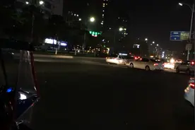 东莞城市和广州深圳相比，不是差一丁点差十万八千里