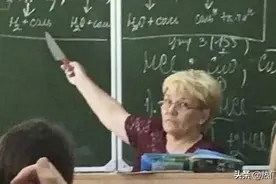 战斗民族俄罗斯，教室里的日常，熊：我当时害怕极了图片