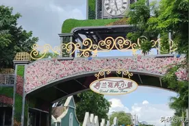 深圳市荷兰花卉小镇，里面有花鸟市场，各种宠物，网红打卡地图片