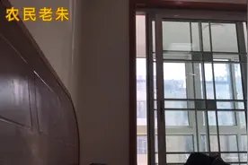 家里阳台到底该不该装移门，农民老朱告诉你视频封面