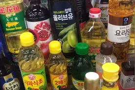 延吉西市场里卖韩国调料的种类也多，挑几种回家做紫菜卷吃视频封面