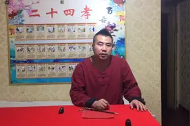 做梦梦见到处找厕所是什么意思视频封面