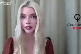 《后翼弃兵》(女王的棋局)女主角Anya视频封面