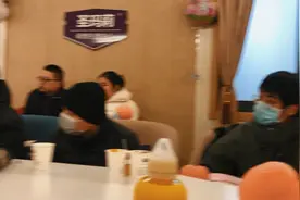 超级奶爸养成记～学习直立式抱法，如何给婴儿洗头