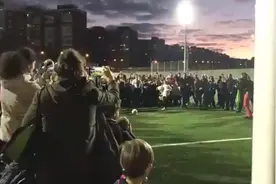 西班牙某大都市的市长：去你的足球梦视频封面