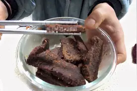 好吃不肉的烤肉，一边吃烤肉一边喝零脂肪零热量的饮料！一起喝吧视频封面