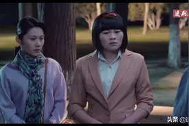 男主相亲被对方嫌弃，没想到却被陪女方来相亲的同伴看中。视频封面