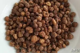 新疆产的油莎豆，豆汁非常好喝，营养价值还高。图片