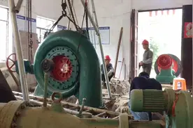 山区水电站混流式机组施工，现场安装作业，有多少人见过？视频封面