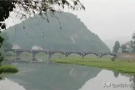 陕西汉中勉县元山大桥雨中美景！图片