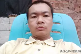 各位朋友们晚上好:苦瓜苗已经嫁接了一些，现在休息休息。图片