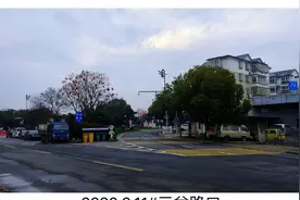 外面没人，我在家听歌，索尼的蓝牙音箱音质太棒了，我150买的