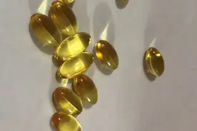 原来维生素e在生活中还有这么多妙用，看完赶紧收藏吧视频封面