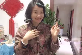 老公不让去理发店电头发，妹子自己在家弄，好看又省钱