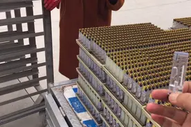 实拍中国打火机基地，河南商丘的农村工厂，走错车间拍摄光版产品视频封面