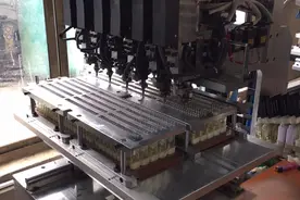 拍摄打火机生产的全部流程，8道工序而成，小小产品程序也繁琐视频封面